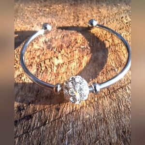 Swarovski Crystal Accent Open Bangle Bracelet • Silver Tone • Minimalist • NWT